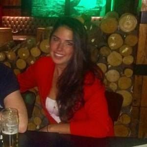 Meet your Posher, Elizabeth